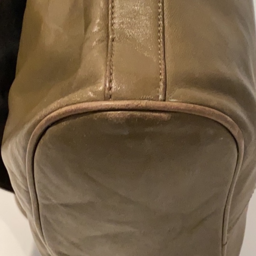 HOBO Olive Crossbody Leather Messenger Bag - Picture 9 of 13